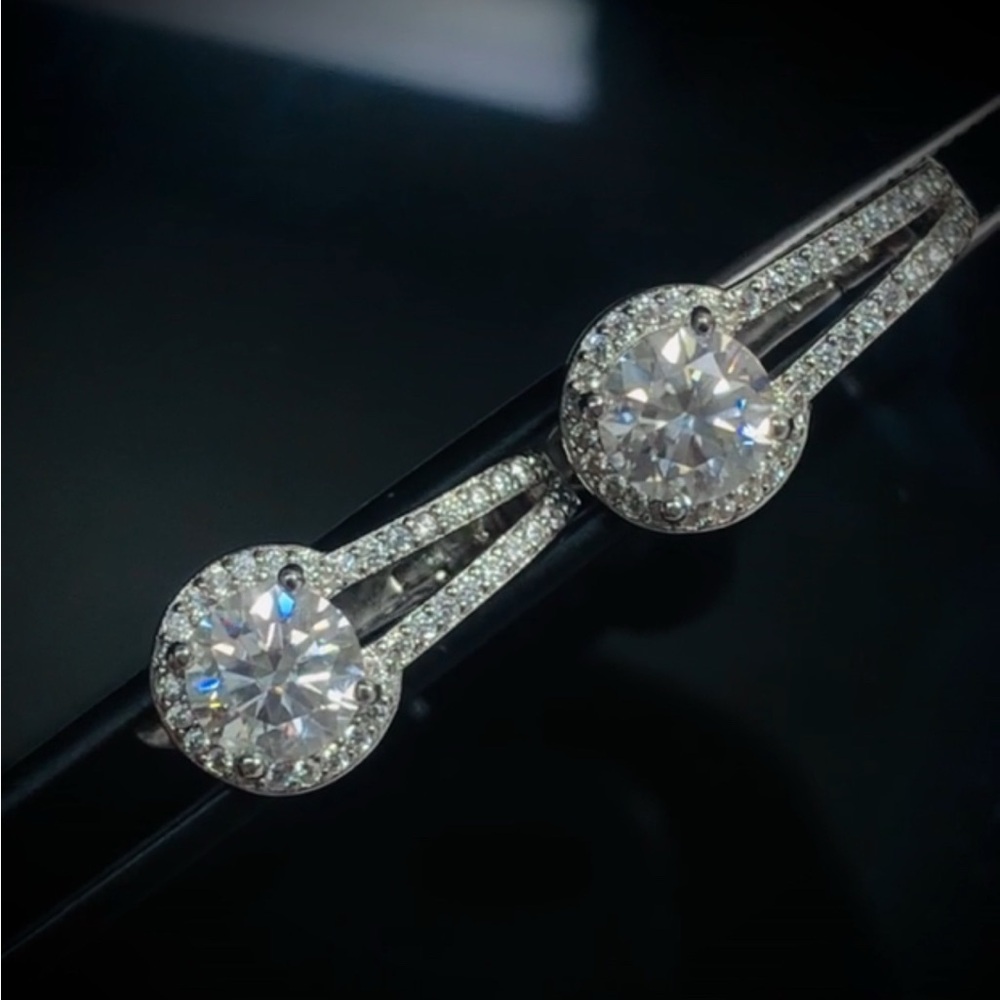 24CT Moissanite Halo Drop Earrings in 925 Sterling Silver - Picture 4 of 17